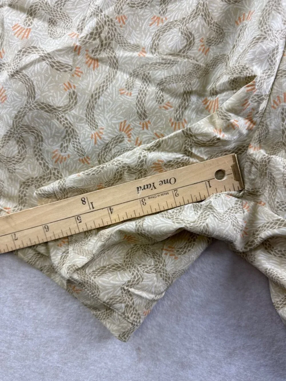 prAna Men's Board Shorts NWT Medium Olive Tan Abstract Print Pull On Swim Trunks